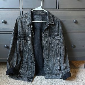 Black Denim Jacket!